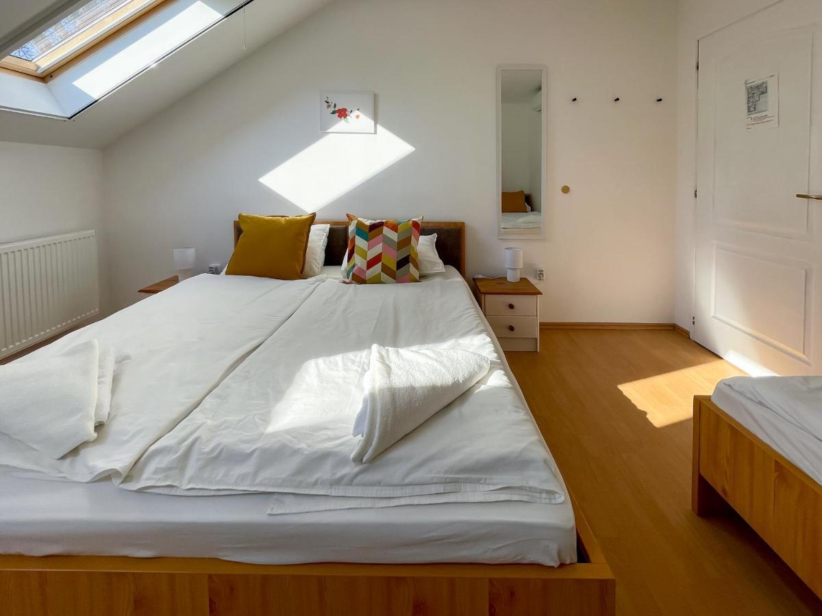 Bed and Breakfast Tanyacsarda Panzio Бая Экстерьер фото