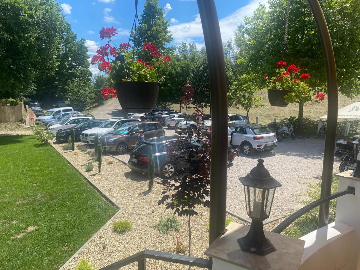 Bed and Breakfast Tanyacsarda Panzio Бая Экстерьер фото